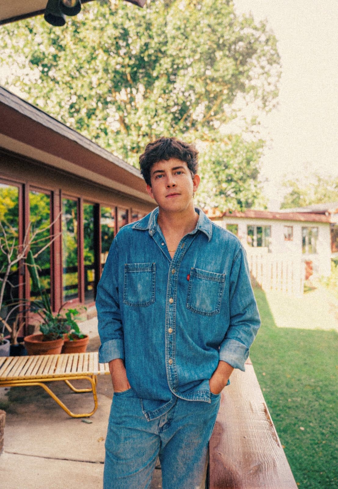 headshot of solon holt 